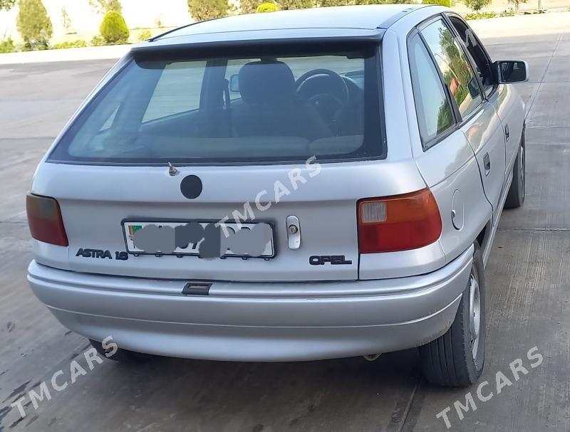 Opel Astra 1992 - 37 000 TMT - Гурбансолтан Едже - img 4