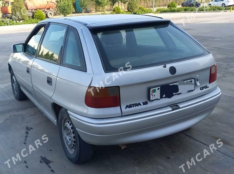Opel Astra 1992 - 37 000 TMT - Гурбансолтан Едже - img 5