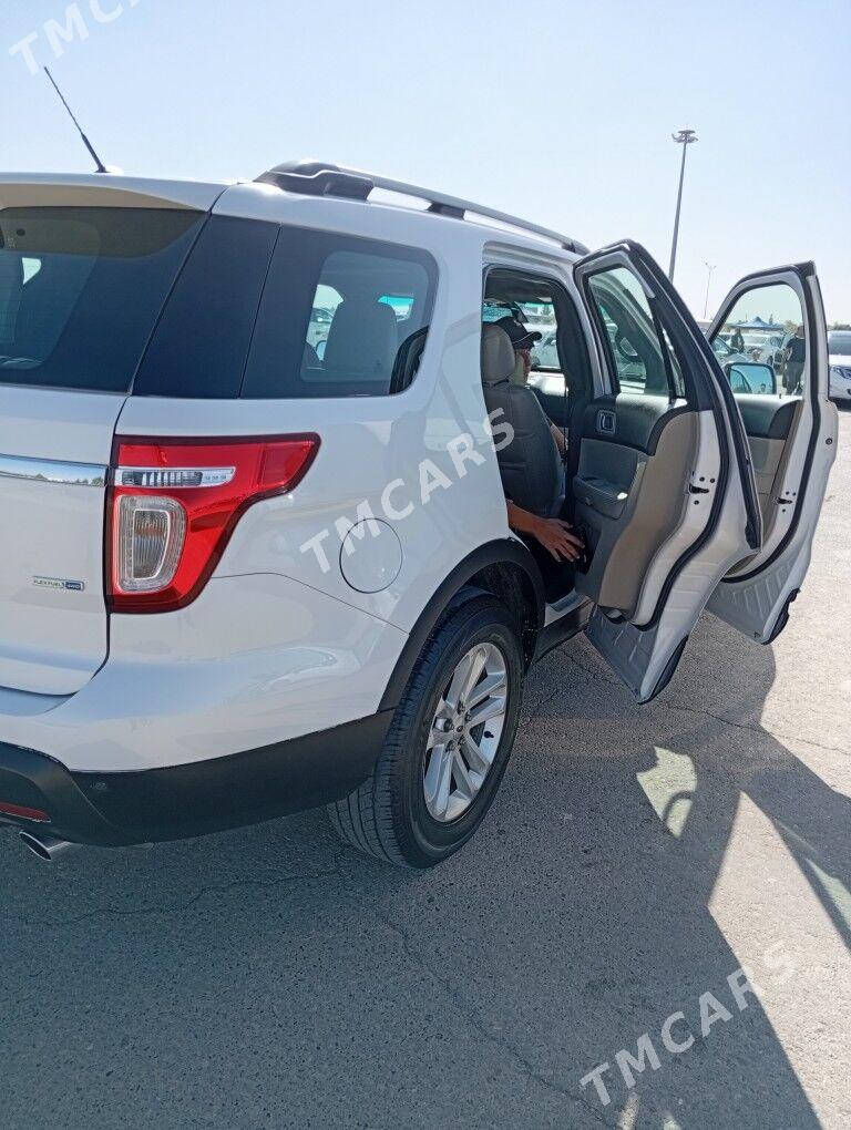 Ford Explorer 2014 - 280 000 TMT - Туркменабат - img 4