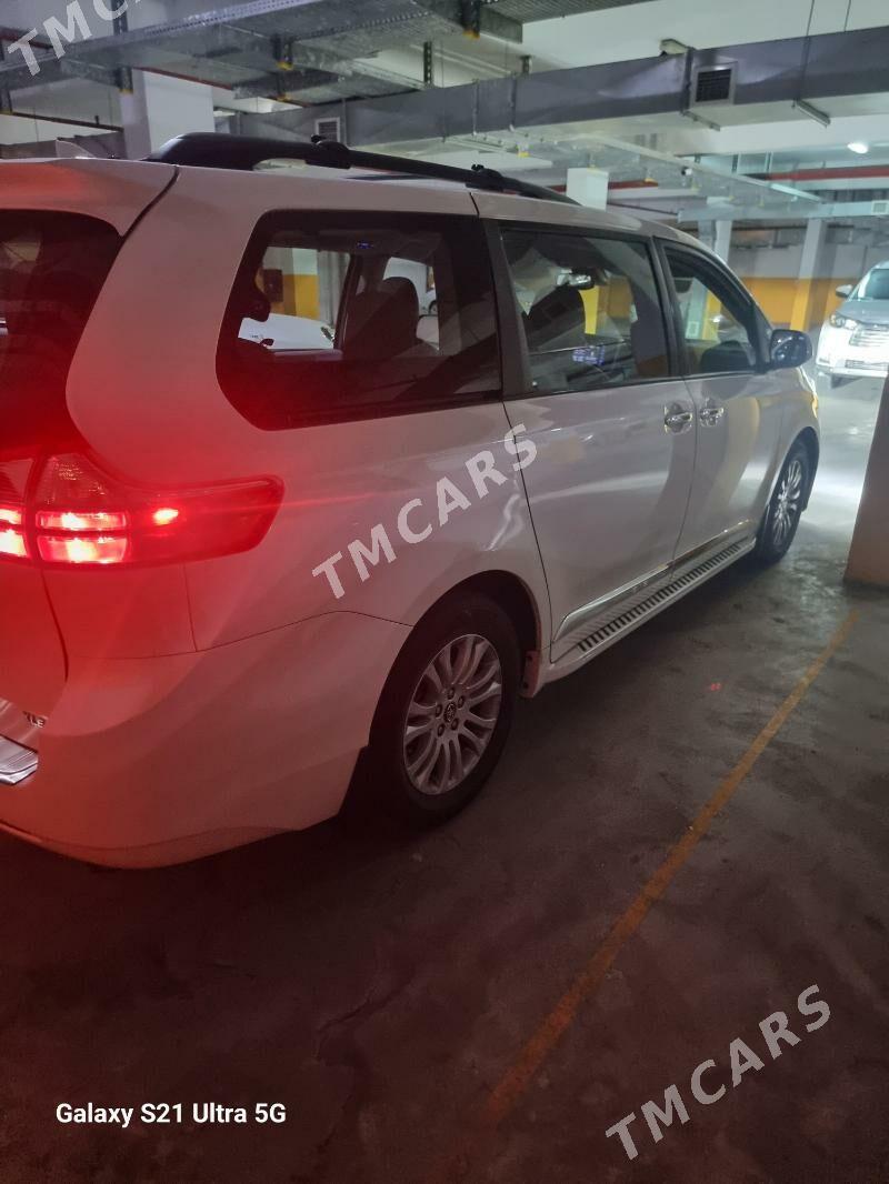 Toyota Sienna 2020 - 470 000 TMT - Aşgabat - img 2