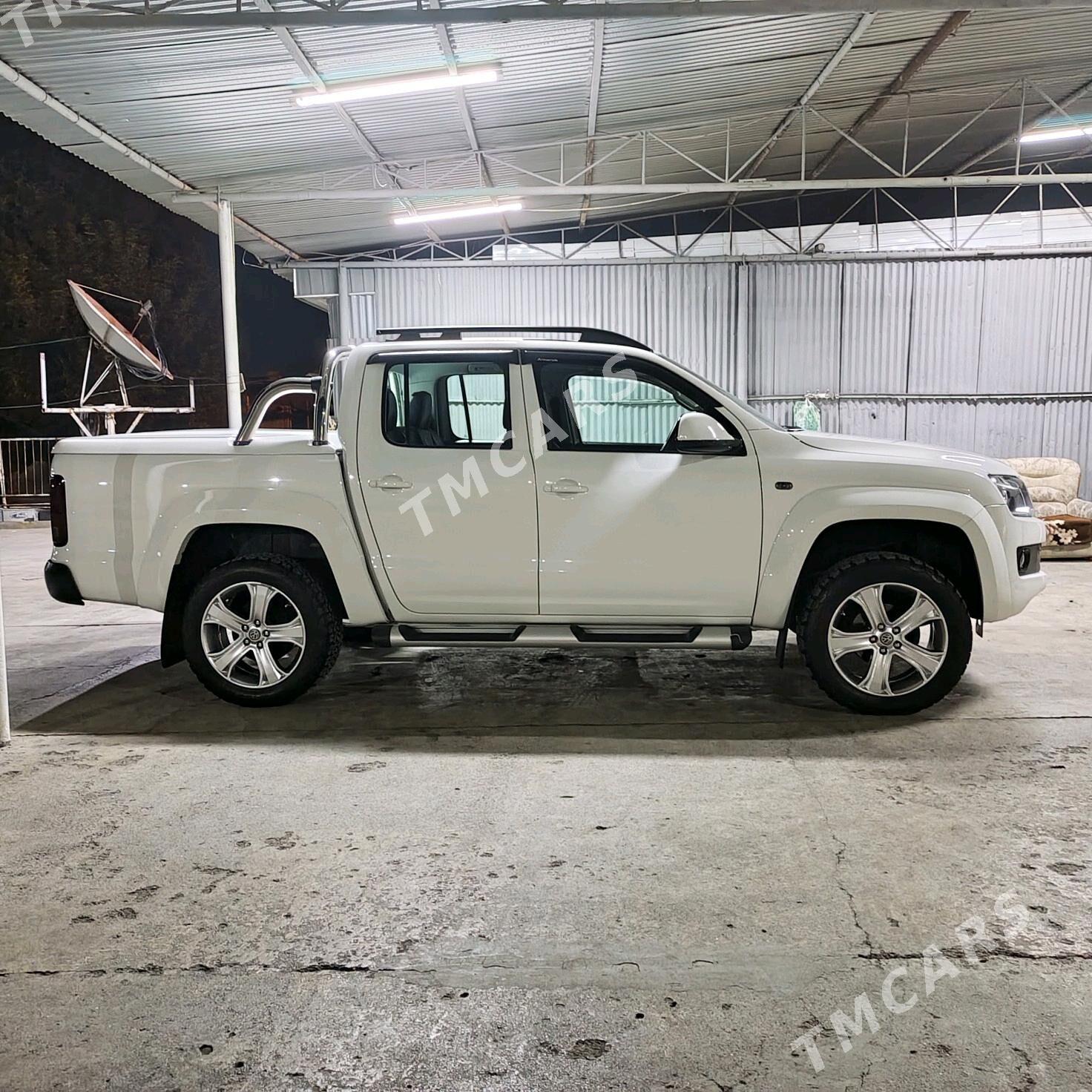 Volkswagen Amarok 2011 - 310 000 TMT - Aşgabat - img 2