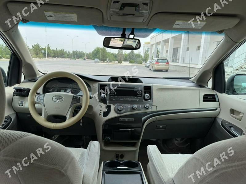 Toyota Sienna 2010 - 280 000 TMT - Aşgabat - img 5