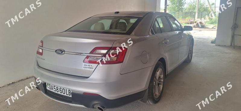 Ford Taurus 2012 - 200 000 TMT - Туркменабат - img 3