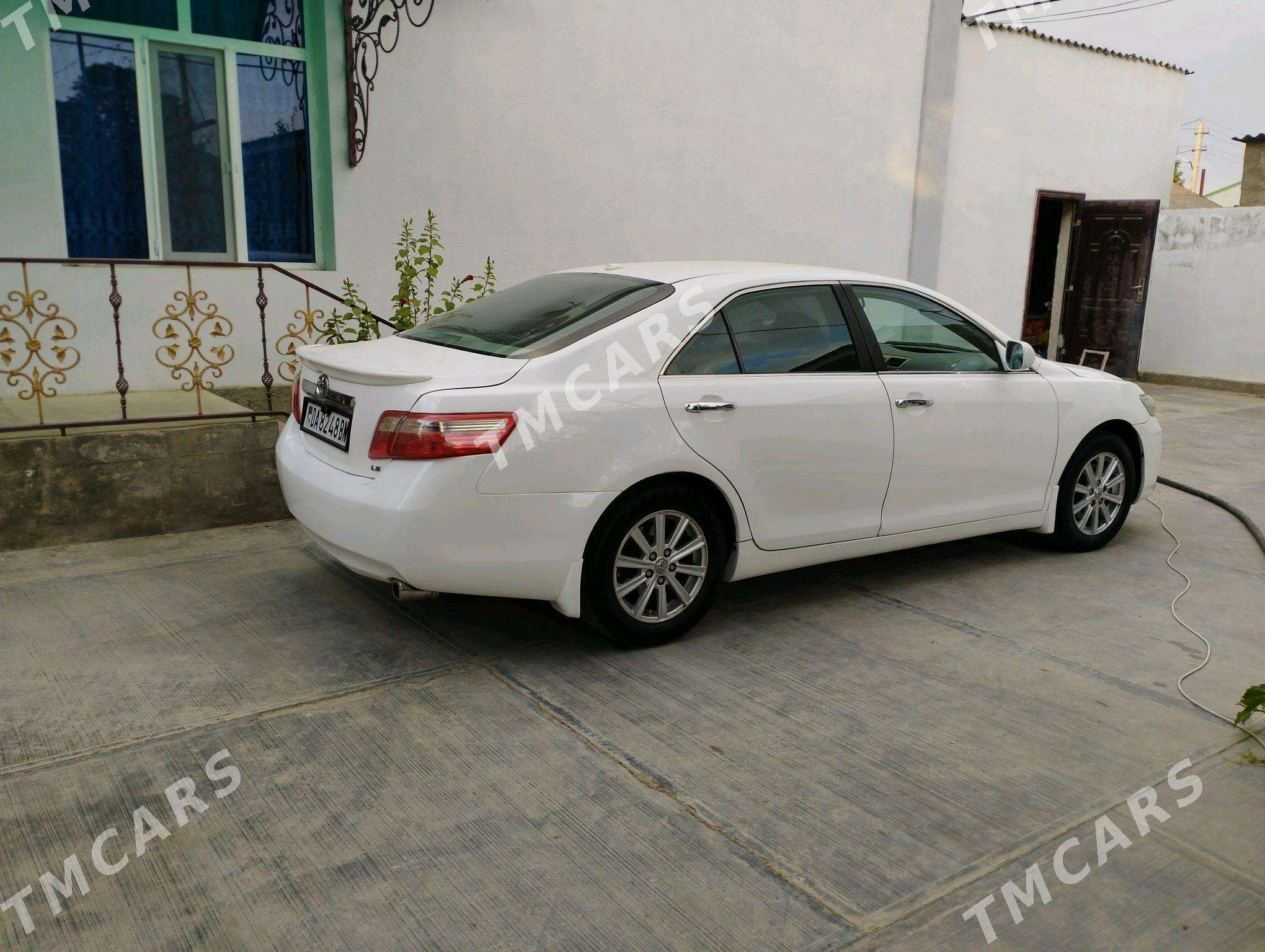 Toyota Camry 2007 - 140 000 TMT - Гызыларбат - img 3