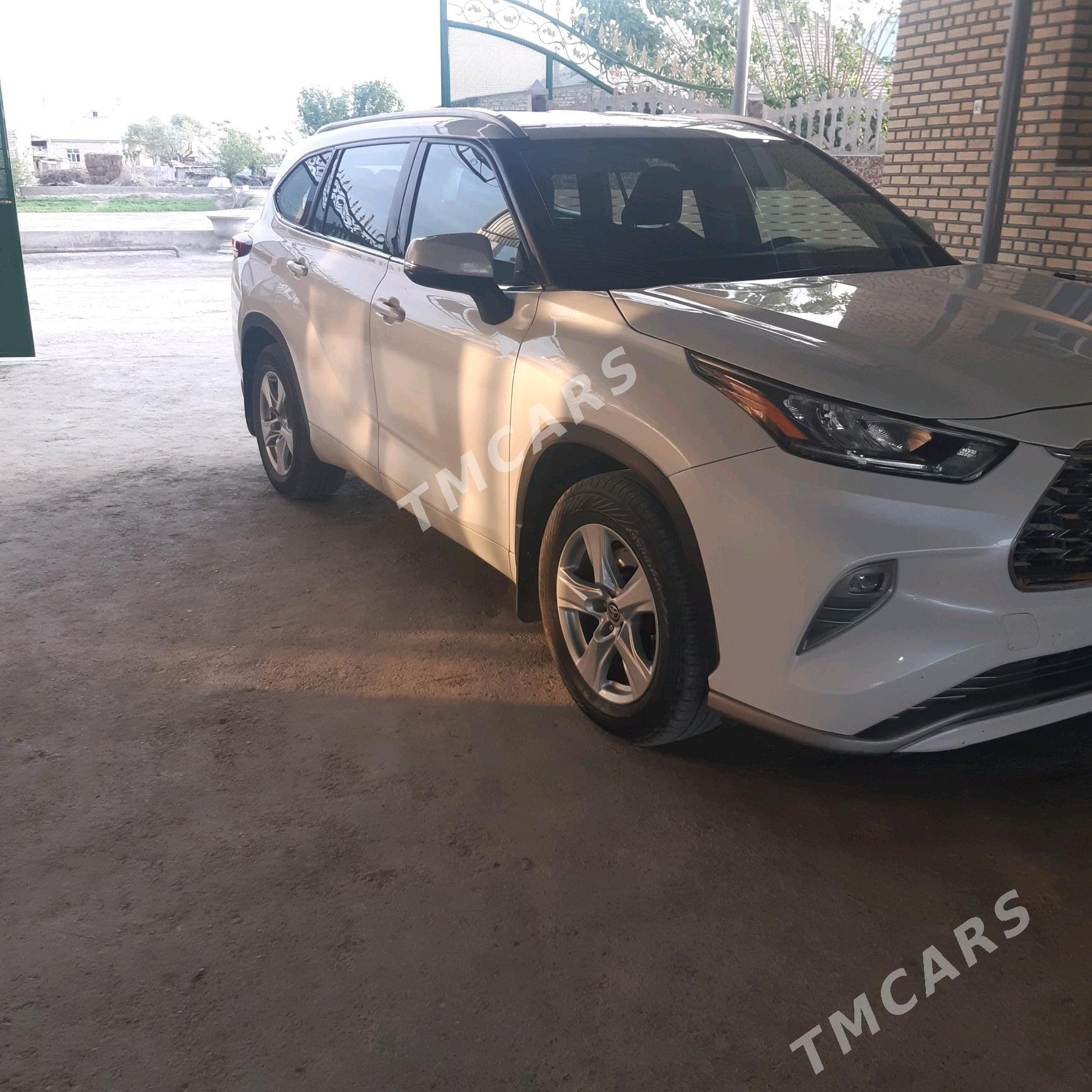Toyota Highlander 2020 - 490 000 TMT - 30 mkr - img 4