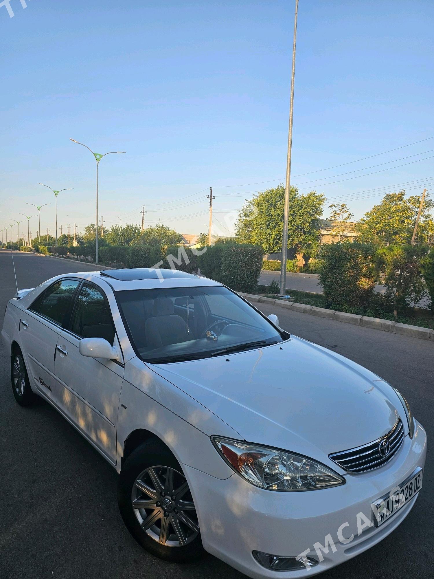 Toyota Camry 2003 - 142 000 TMT - Köneürgenç - img 3