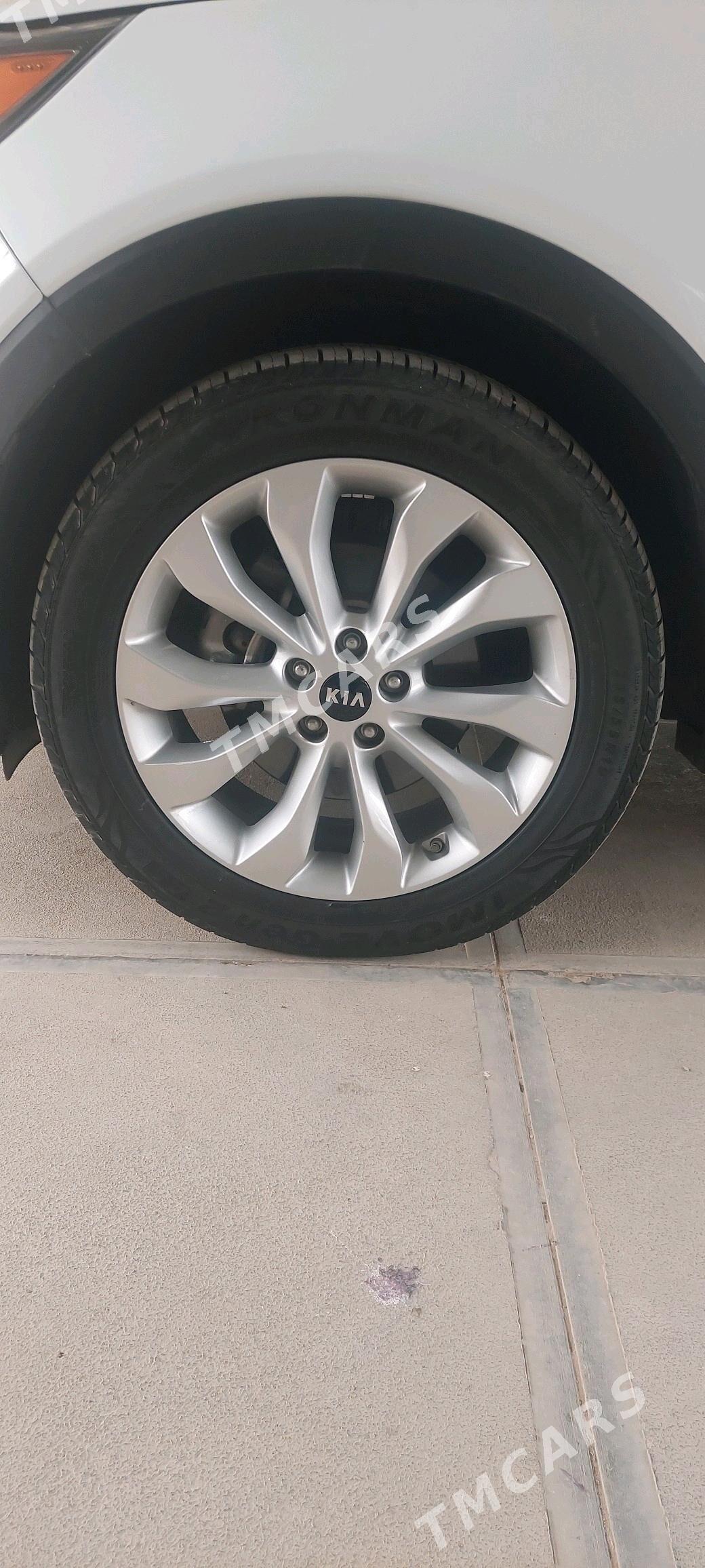 Kia Sorento 2020 - 310 000 TMT - Байрамали - img 9