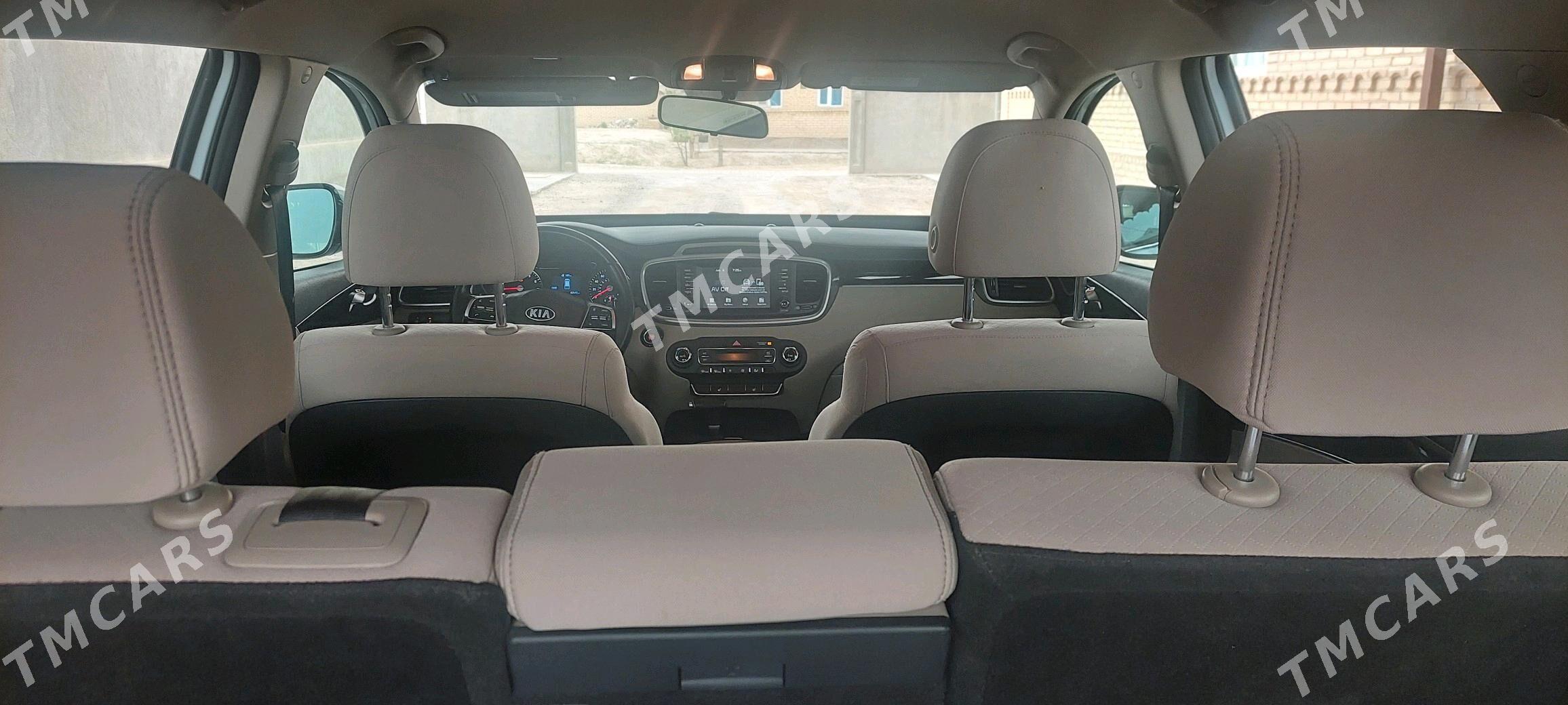 Kia Sorento 2020 - 310 000 TMT - Байрамали - img 10