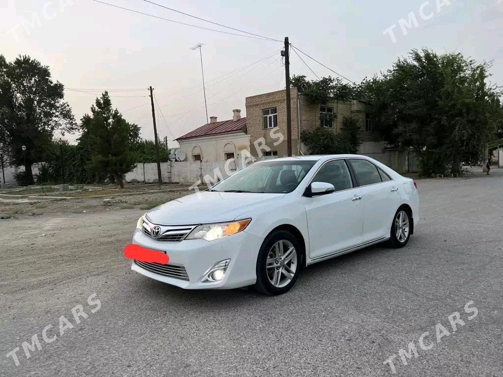 Toyota Camry 2014 - 200 000 TMT - Bäherden - img 3
