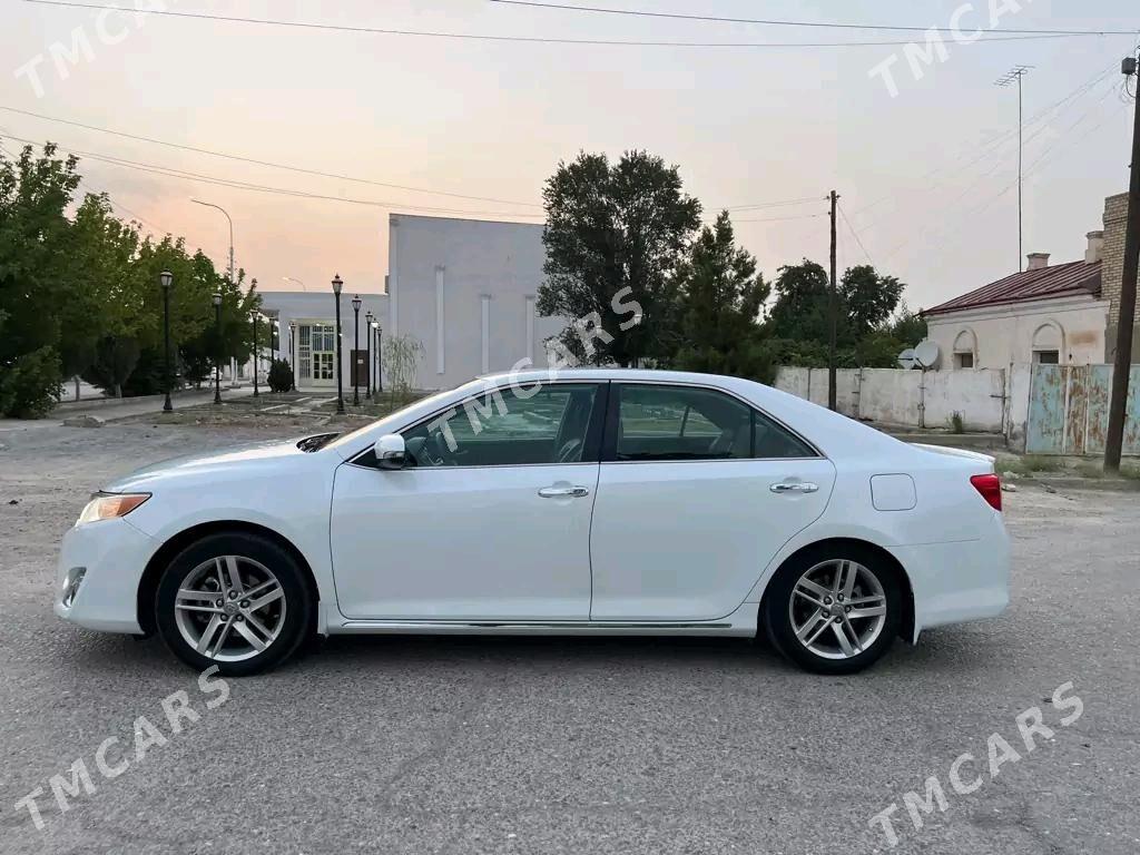 Toyota Camry 2014 - 200 000 TMT - Bäherden - img 9