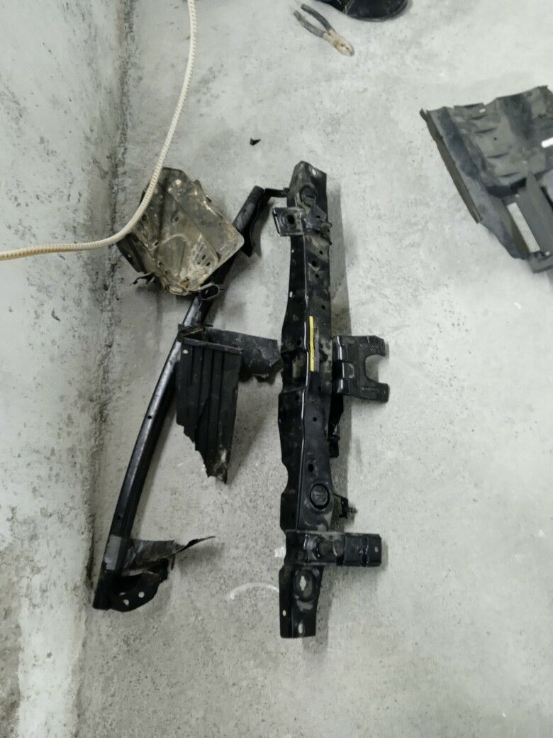 Versa 2021 podkapotnik telewiz 1 900 TMT - Aşgabat - img 2