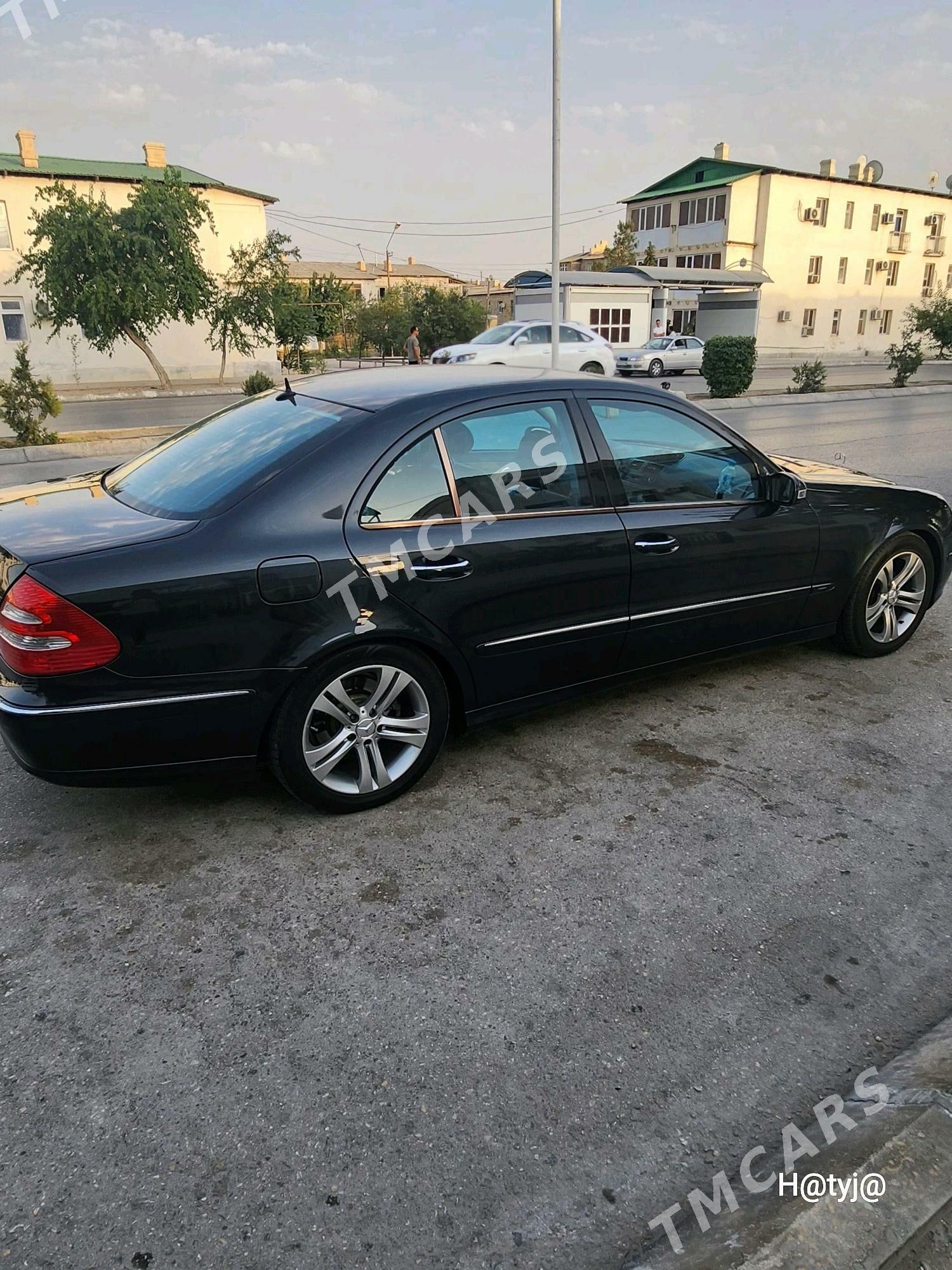 Mercedes-Benz E320 2003 - 150 000 TMT - Балканабат - img 3