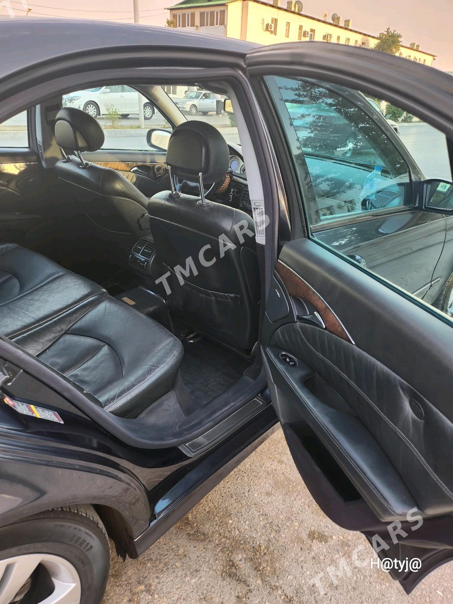 Mercedes-Benz E320 2003 - 150 000 TMT - Балканабат - img 8