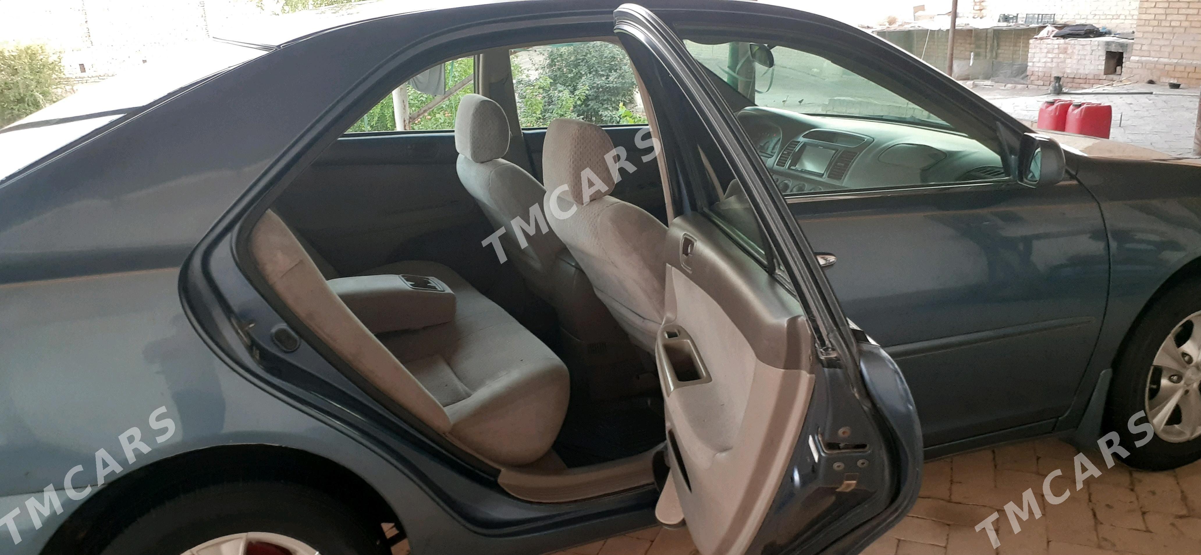 Toyota Camry 2003 - 147 000 TMT - Халач - img 4