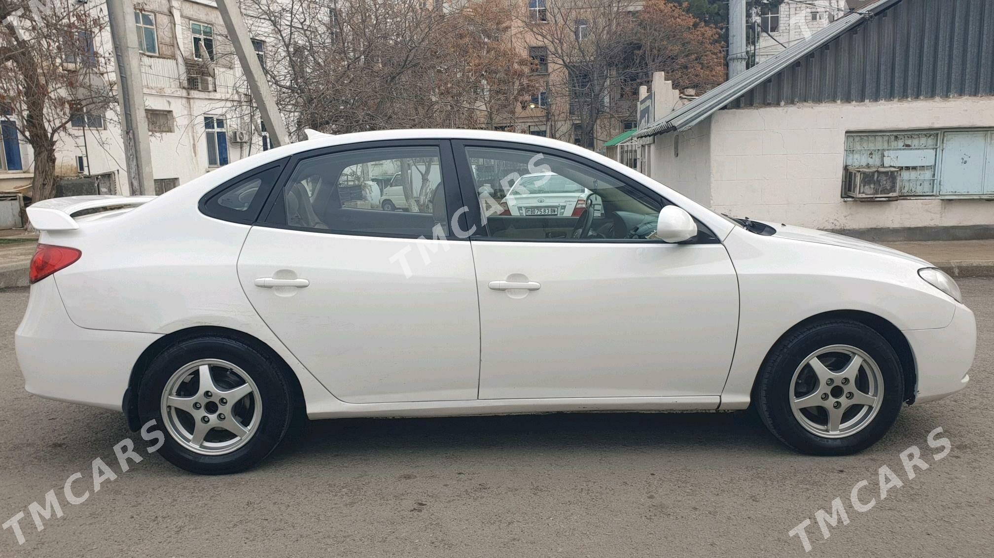 Hyundai Elantra 2010 - 110 000 TMT - Türkmenbaşy - img 4