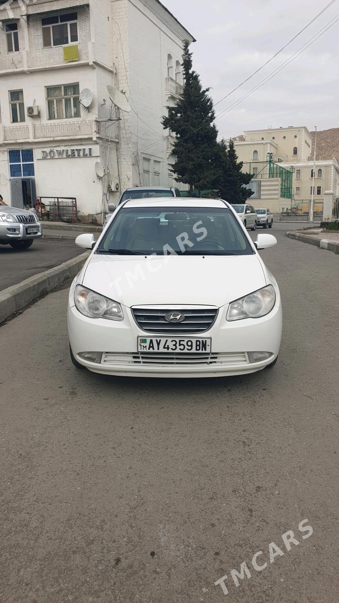 Hyundai Elantra 2010 - 110 000 TMT - Türkmenbaşy - img 5