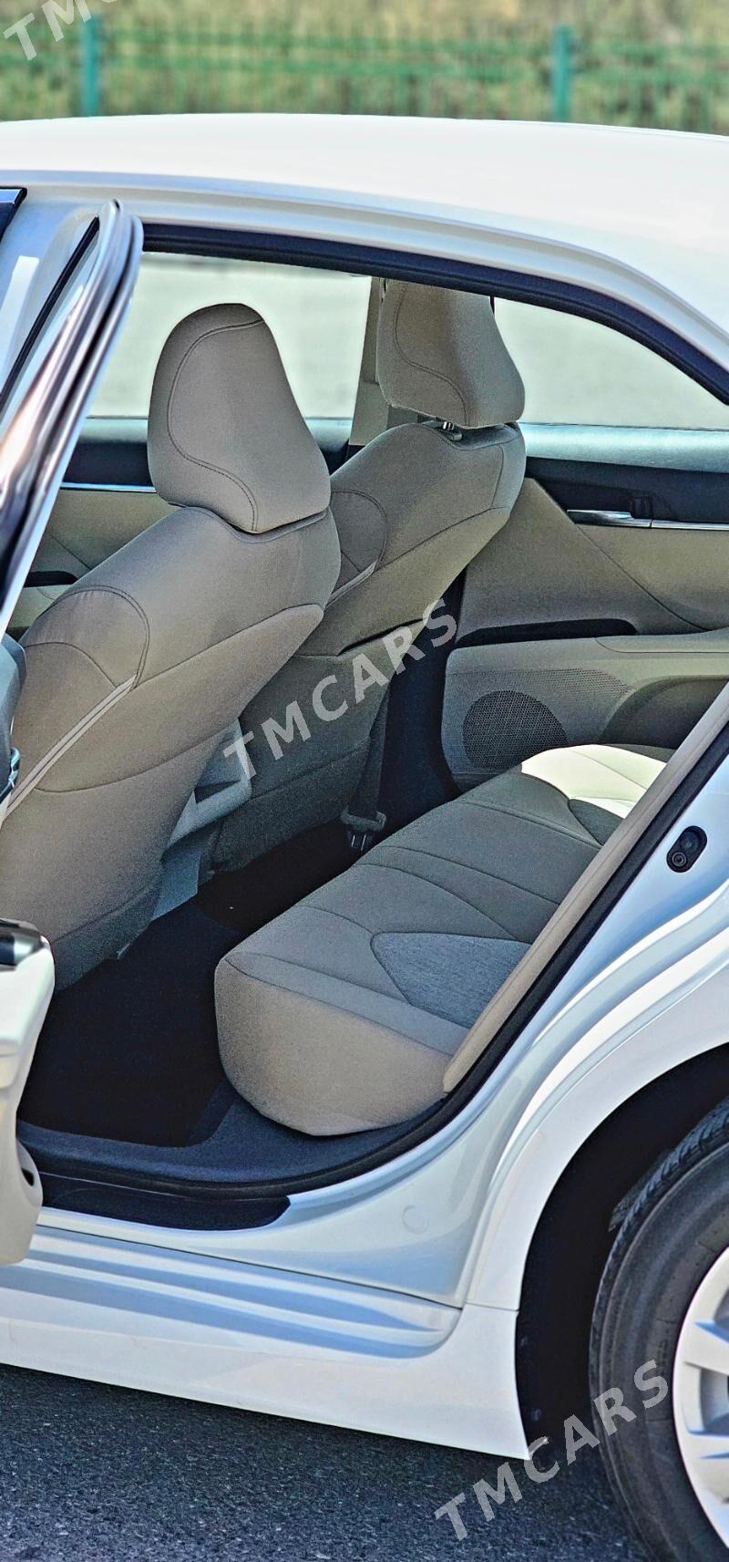 Toyota Camry 2021 - 350 000 TMT - Aşgabat - img 2