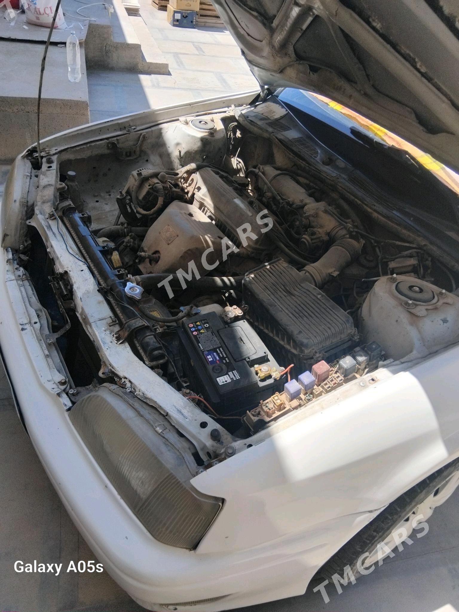 Toyota Camry 1994 - 40 000 TMT - Сакарчага - img 2