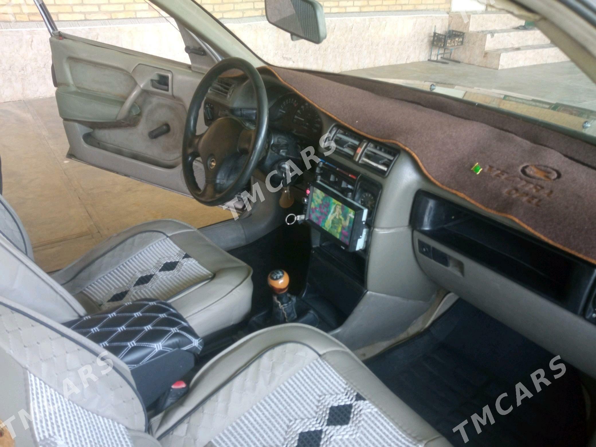 Opel Vectra 1989 - 31 000 TMT - Туркменабат - img 2