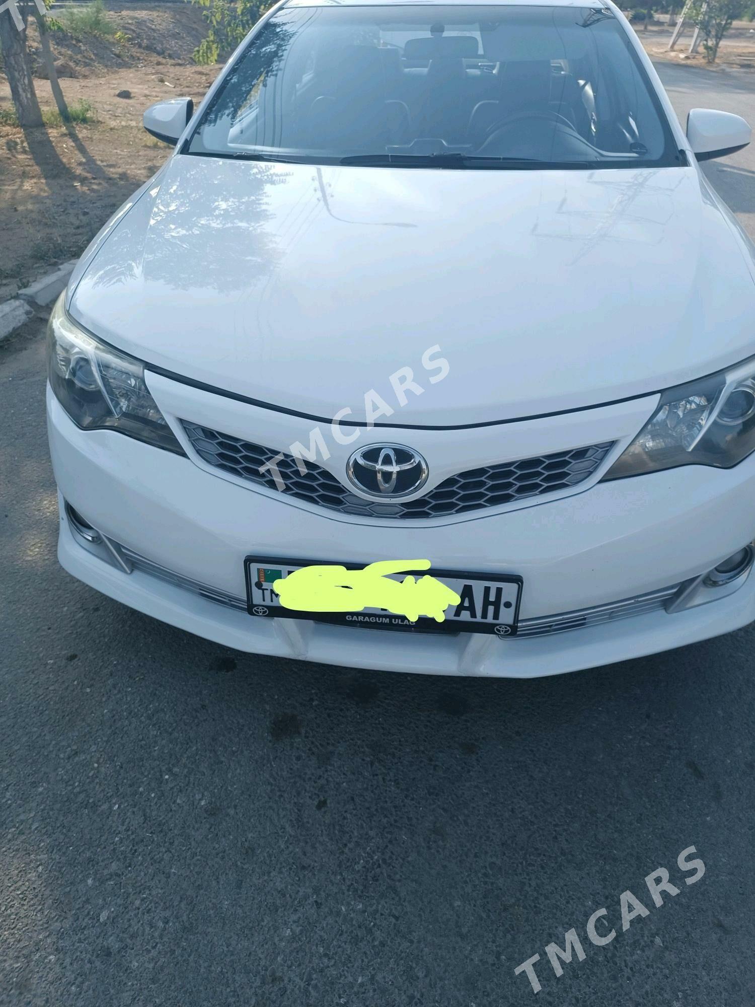 Toyota Camry 2013 - 200 000 TMT - Гёкдепе - img 7