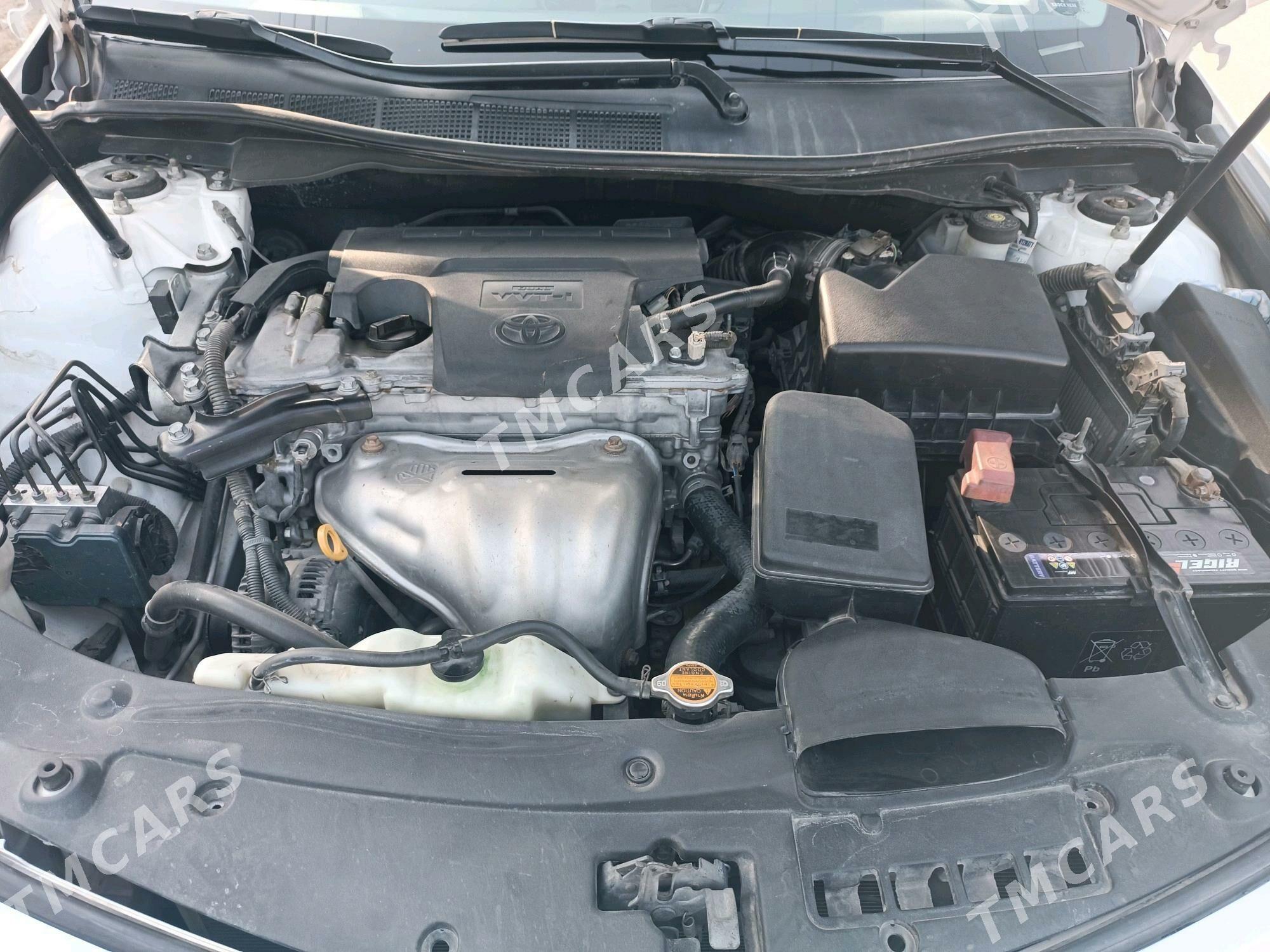 Toyota Camry 2013 - 200 000 TMT - Гёкдепе - img 3