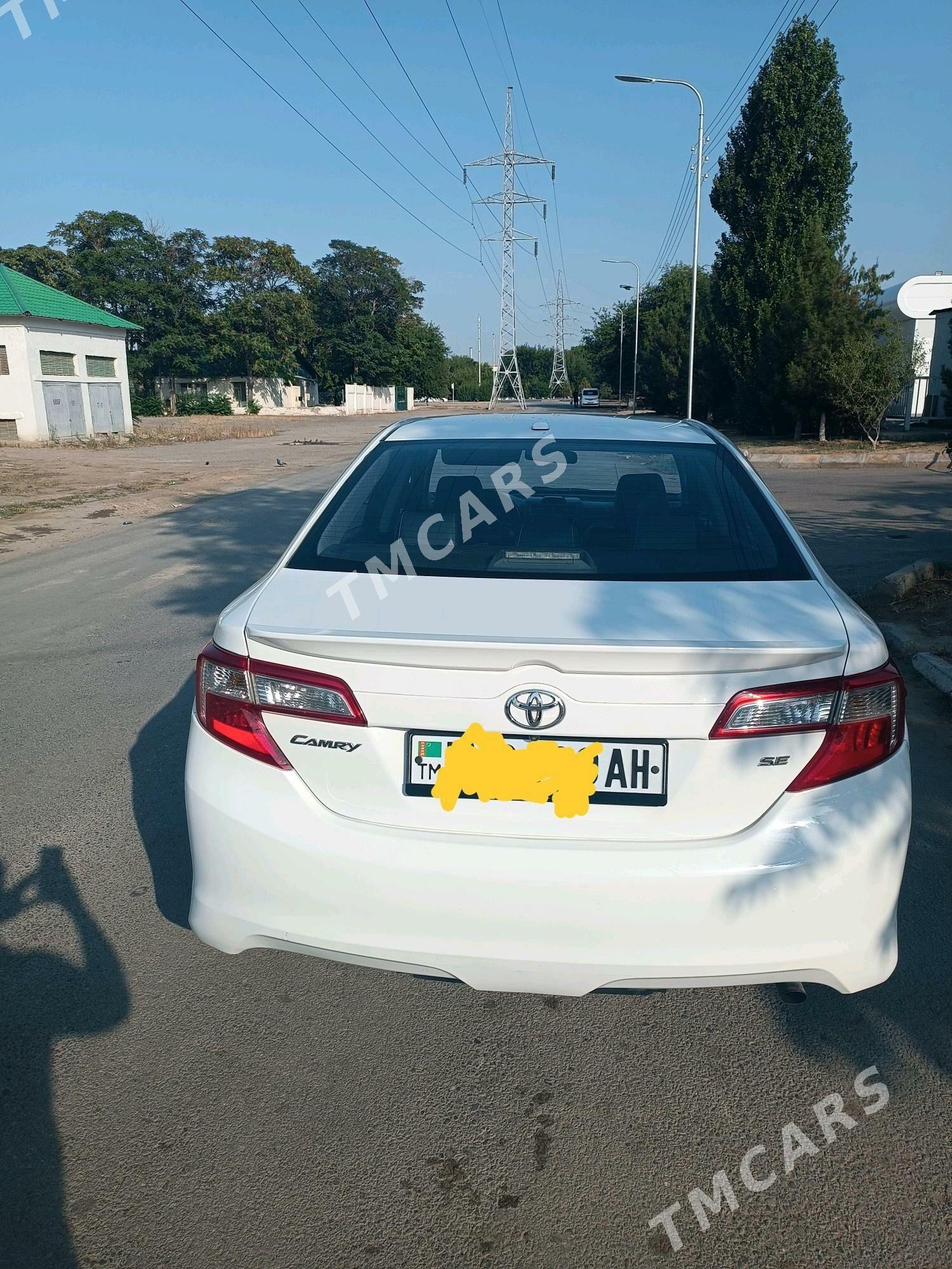 Toyota Camry 2013 - 200 000 TMT - Гёкдепе - img 6