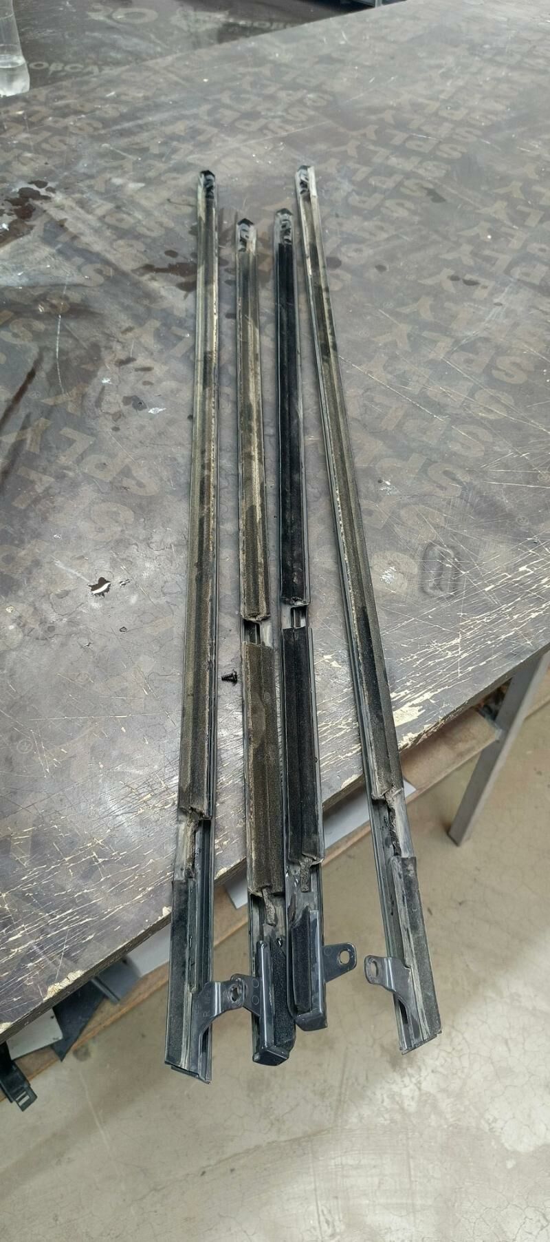 nissan tiida Versa molding rez 400 TMT - Bedew - img 2
