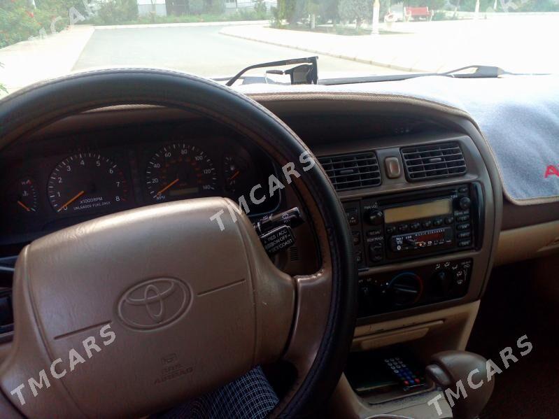 Toyota Avalon 1999 - 130 000 TMT - Туркменгала - img 4
