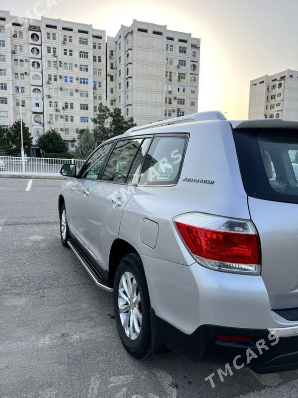 Toyota Highlander 2013 - 370 000 TMT - Ашхабад - img 2