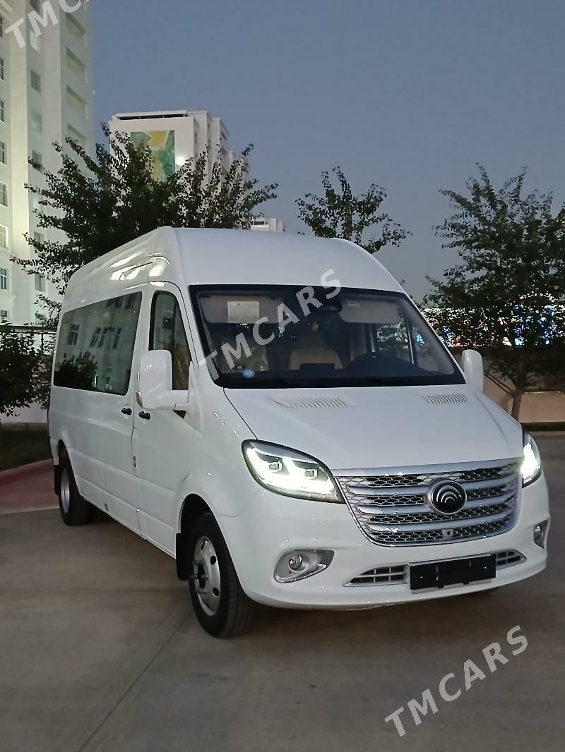 Toyota Hiace 2025 - 800 000 TMT - Ашхабад - img 4