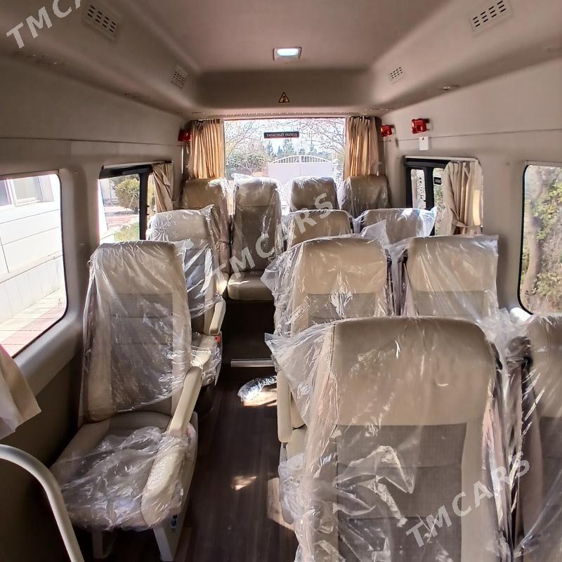 Toyota Hiace 2025 - 800 000 TMT - Ашхабад - img 10