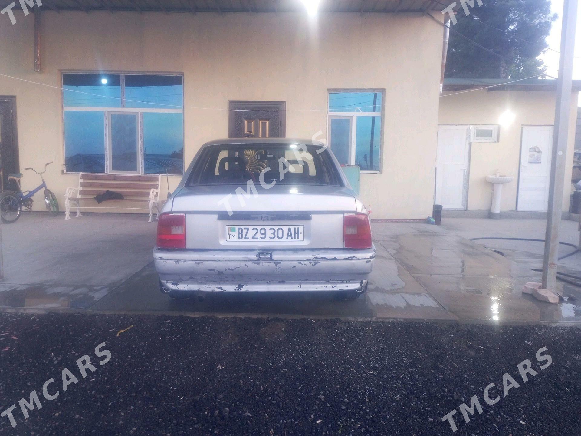 Opel Vectra 1991 - 17 000 TMT - Анев - img 6
