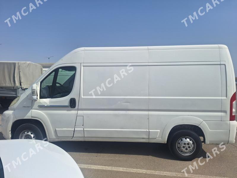 Toyota Hiace 2010 - 100 000 TMT - 15-nji tapgyr - img 4