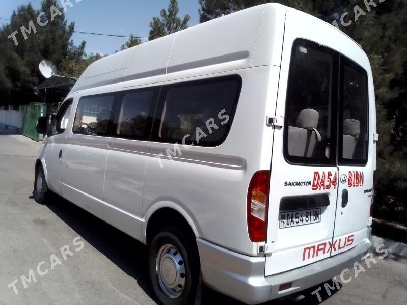 Toyota Hiace 2017 - 300 000 TMT - Türkmenbaşy - img 3