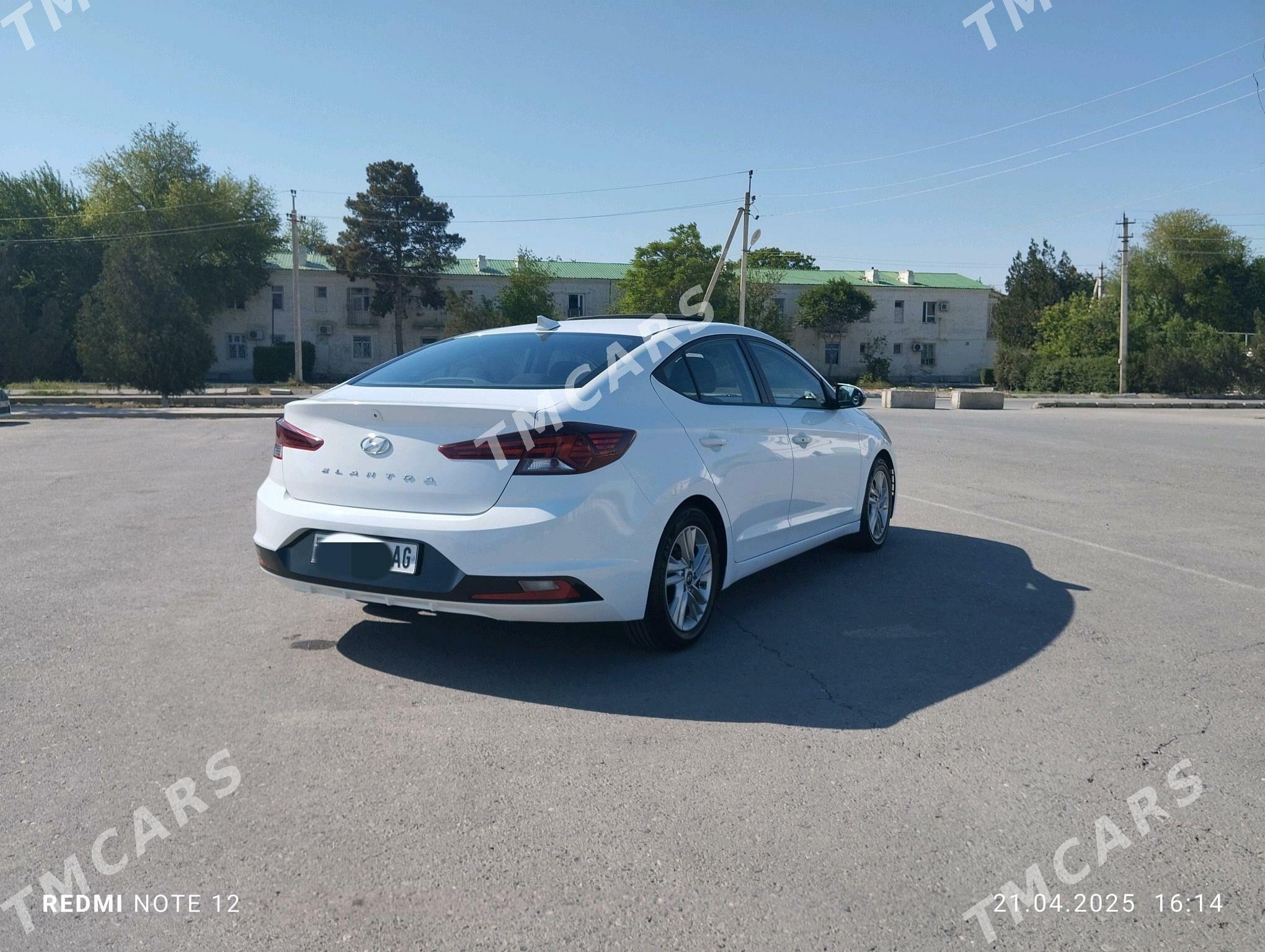 Hyundai Elantra 2020 - 230 000 TMT - Aşgabat - img 7