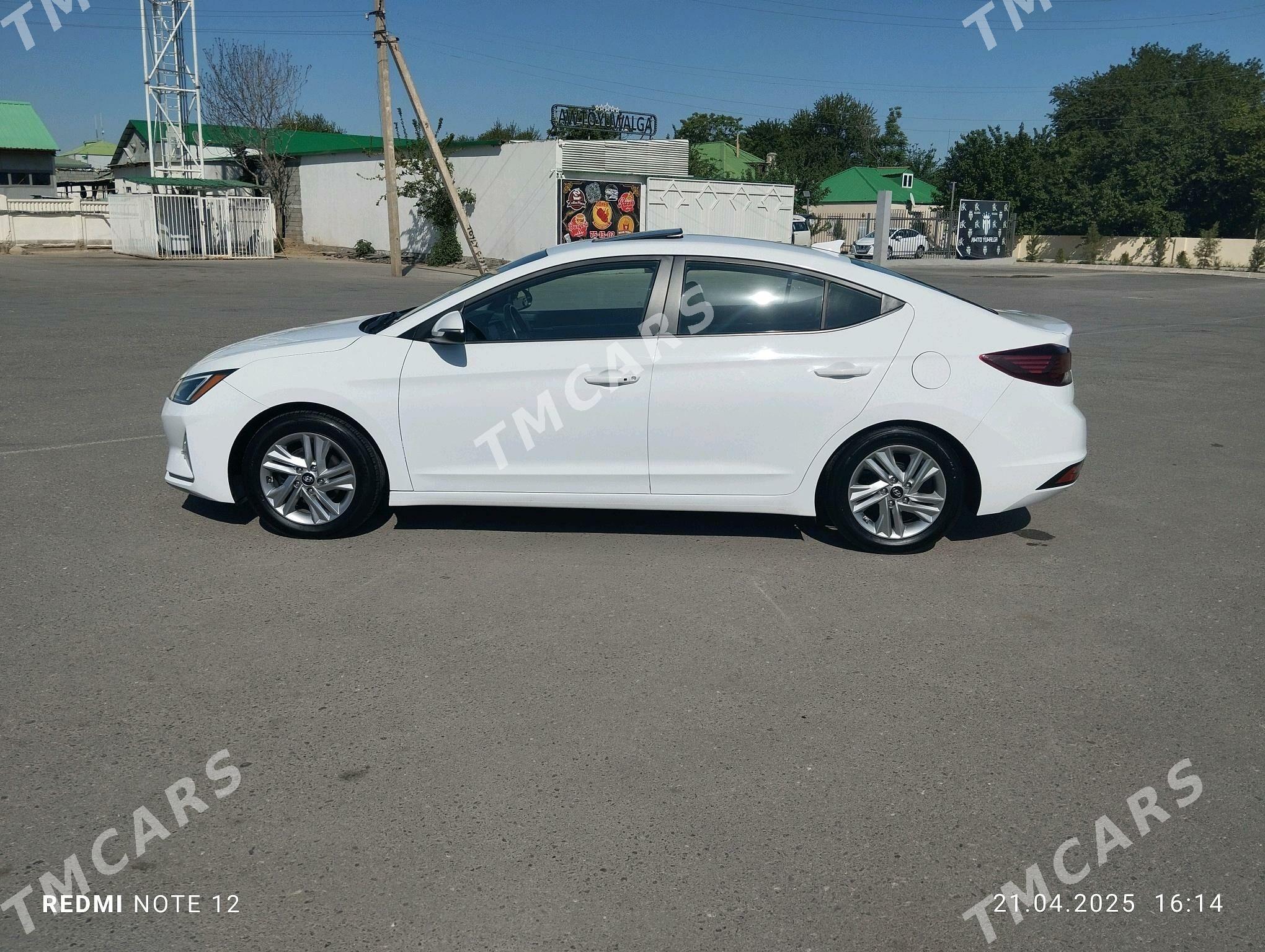 Hyundai Elantra 2020 - 230 000 TMT - Aşgabat - img 10