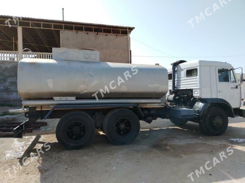 Kamaz 6520 1989 - 200 000 TMT - Balkanabat - img 6