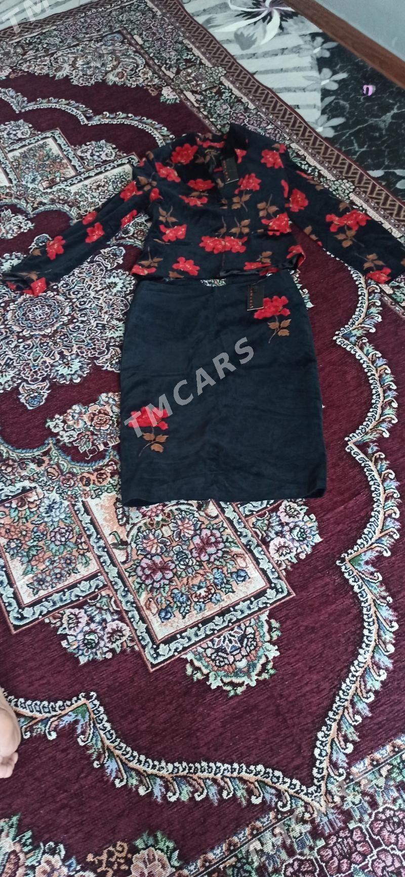 продаётся пиджак и юбка новые - Aşgabat - img 2