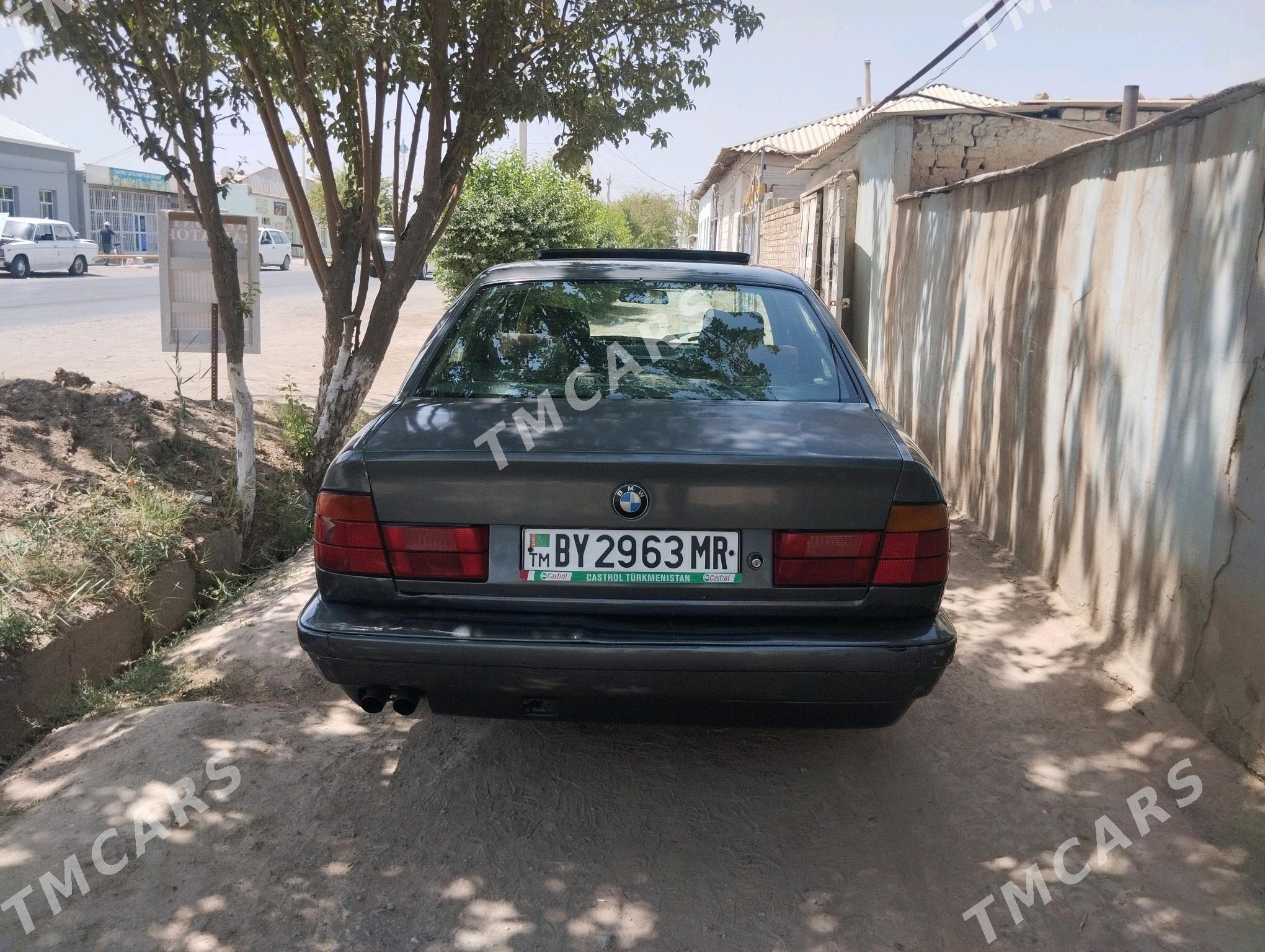 BMW 535 1990 - 42 000 TMT - Мургап - img 4