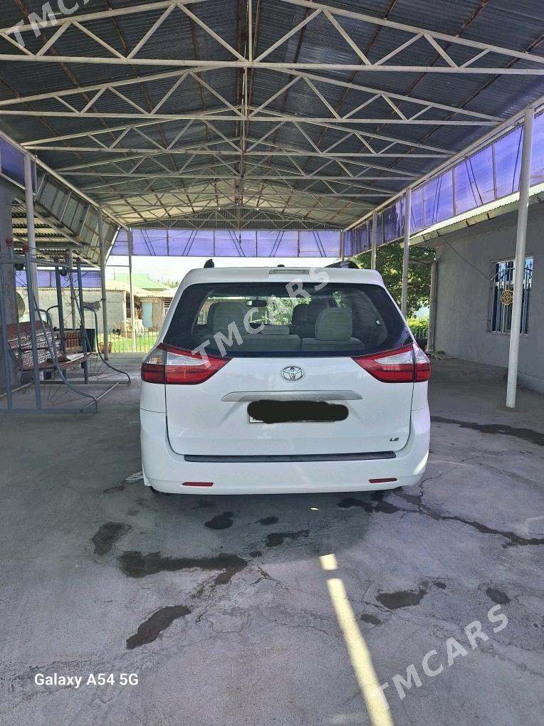 Toyota Sienna 2018 - 380 000 TMT - Gökdepe - img 5