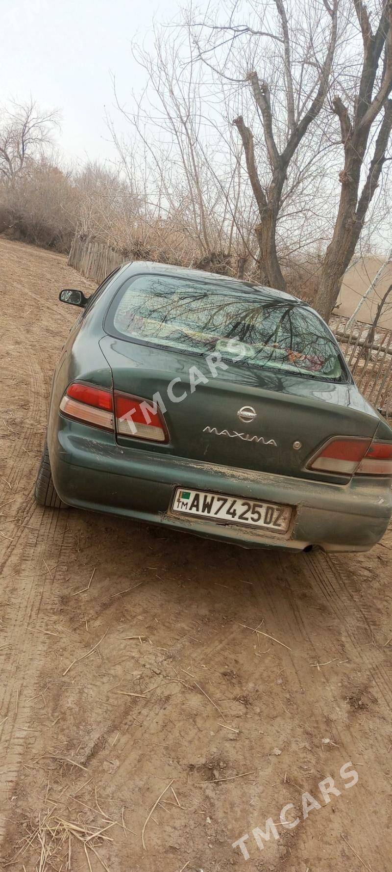 Nissan Maxima 1998 - 20 000 TMT - Кёнеургенч - img 1