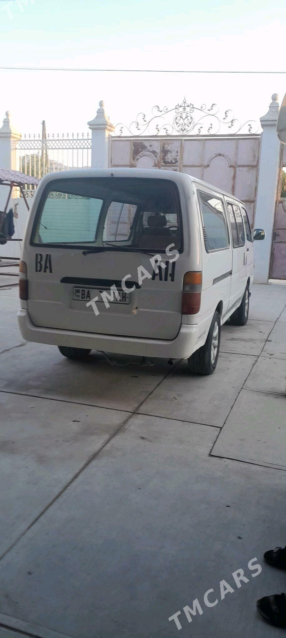 Toyota Hiace 2000 - 100 000 TMT - Gökdepe - img 3
