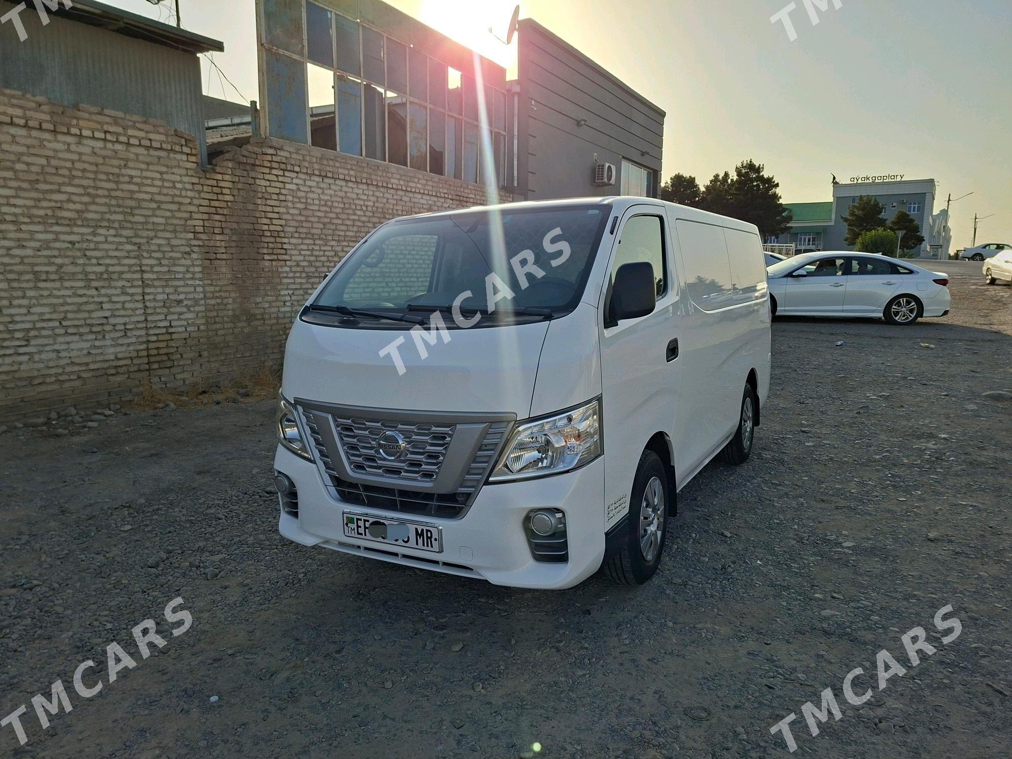 Toyota Hiace 2021 - 370 000 TMT - Mary - img 4