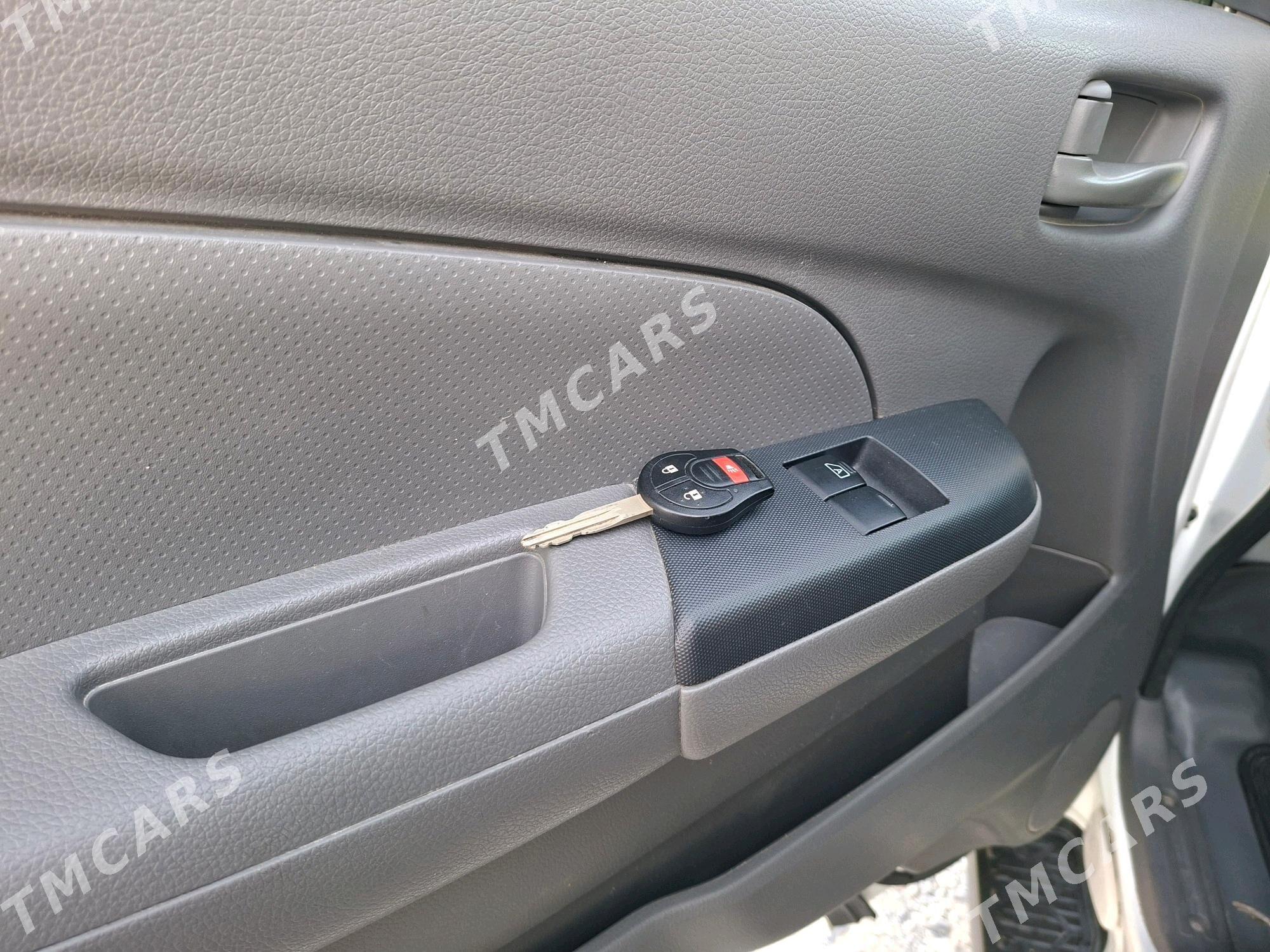 Toyota Hiace 2021 - 370 000 TMT - Mary - img 8