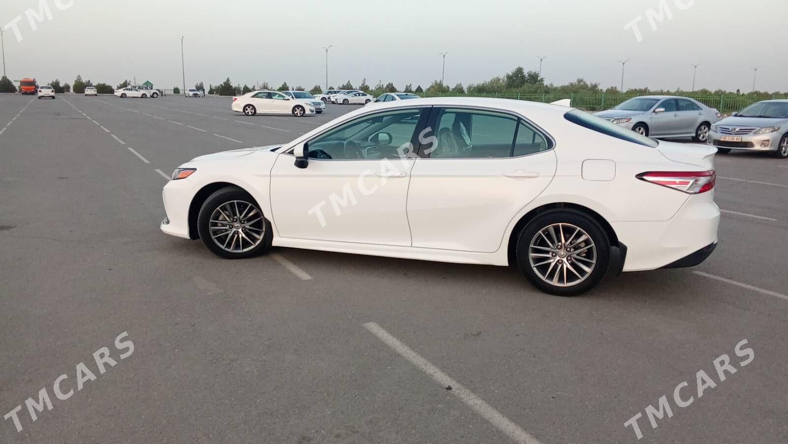 Toyota Camry 2020 - 325 000 TMT - "Altyn Asyr" Gündogar bazary (Jygyllyk) - img 2