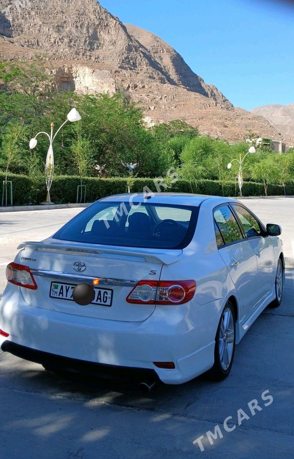Toyota Corolla 2010 - 168 000 TMT - Büzmeýin - img 5