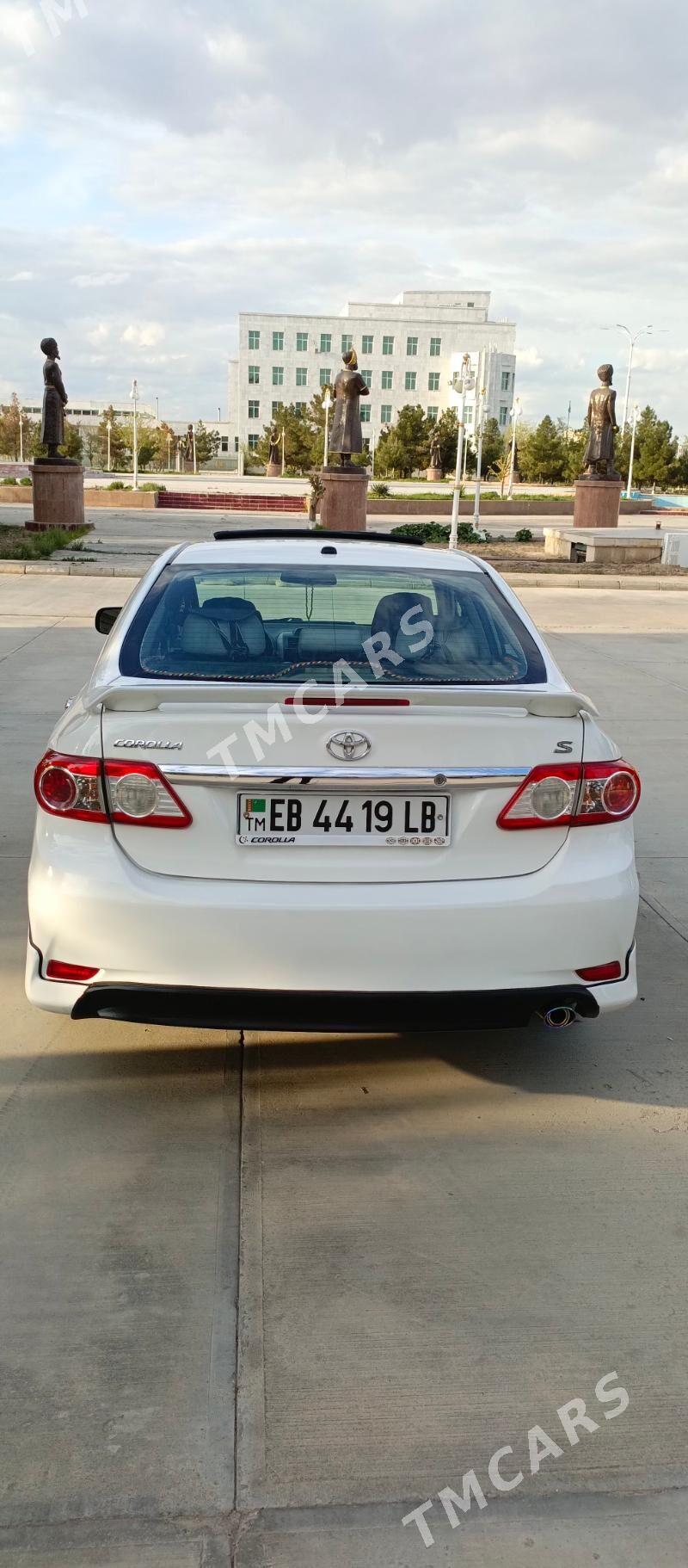 Toyota Corolla 2012 - 165 000 TMT - Türkmenabat - img 2