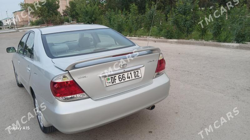 Toyota Camry 2003 - 155 000 TMT - Köneürgenç - img 8