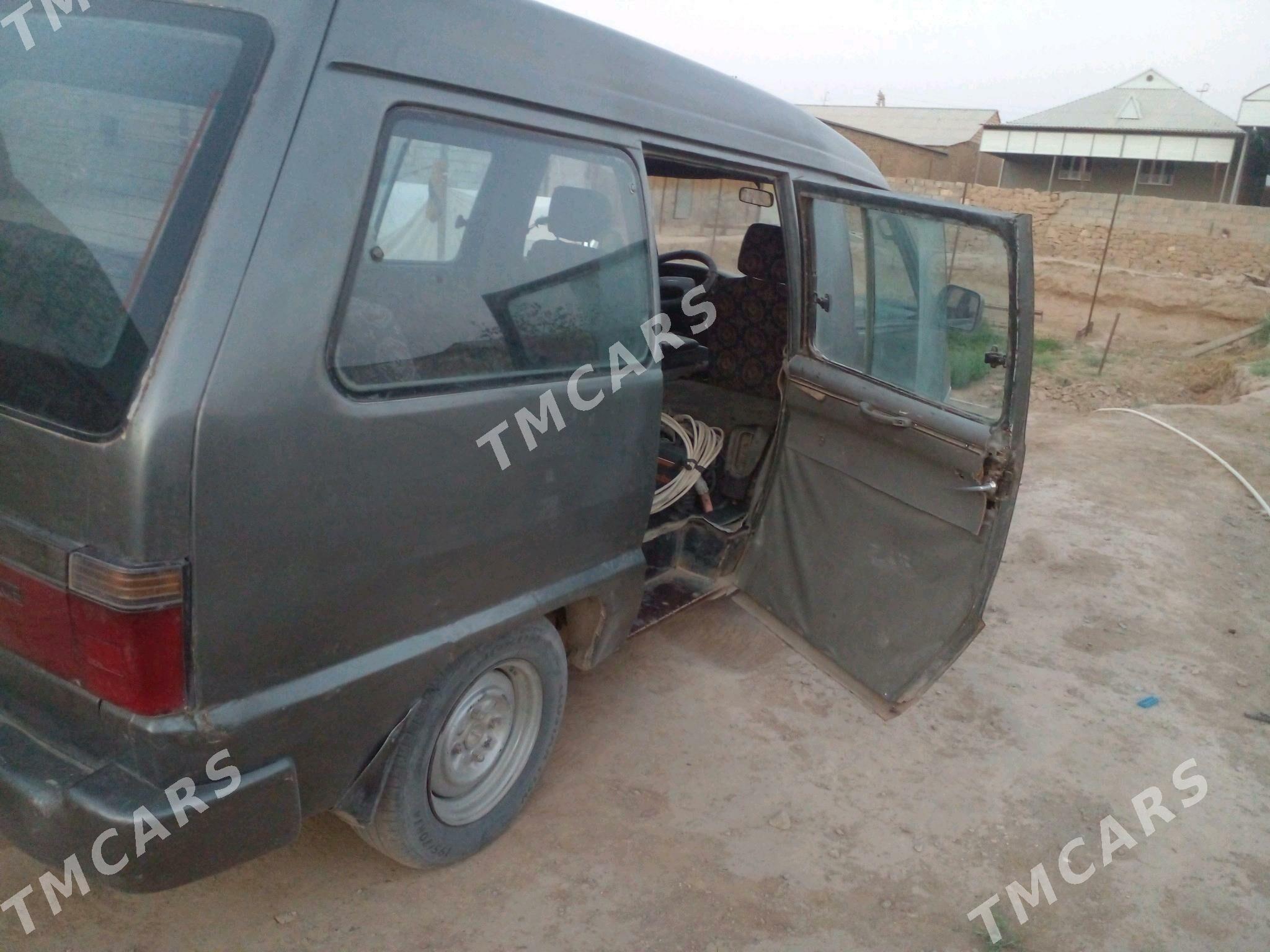 Toyota Town Ace 1990 - 22 000 TMT - Magdanly - img 8