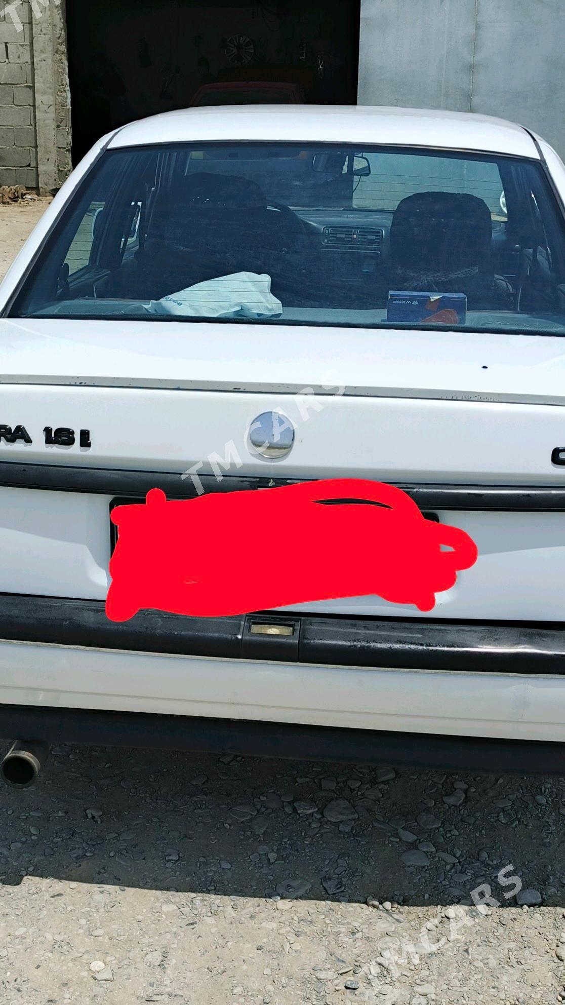 Opel Vectra 1992 - 25 000 TMT - Бахарден - img 2